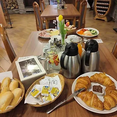 Restaurace A Lutena * Dolni Lutyne