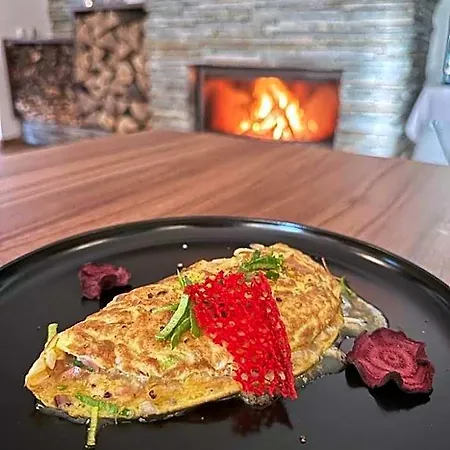 Estalagem Restaurace A Lutena *